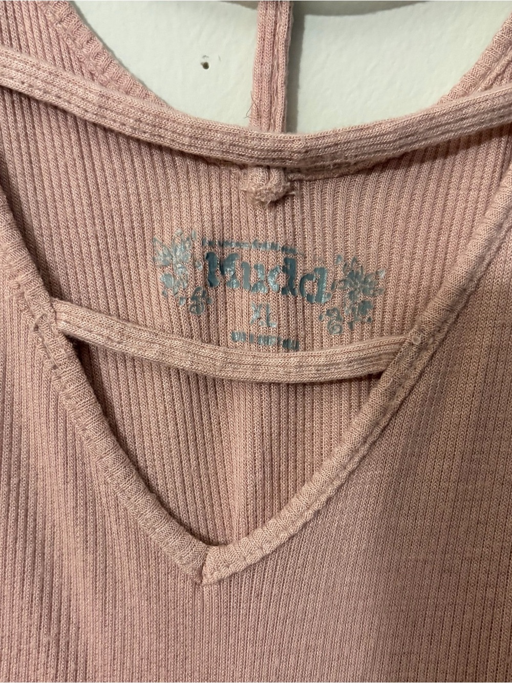 Mudd Strappy Back Tank Top in Dusty Rose - Picture 2 of 2